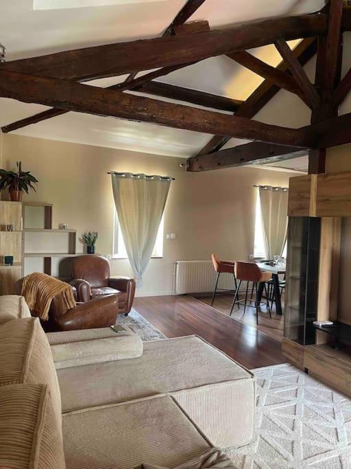 Appartement De Charme 80M2 Живор Екстериор снимка